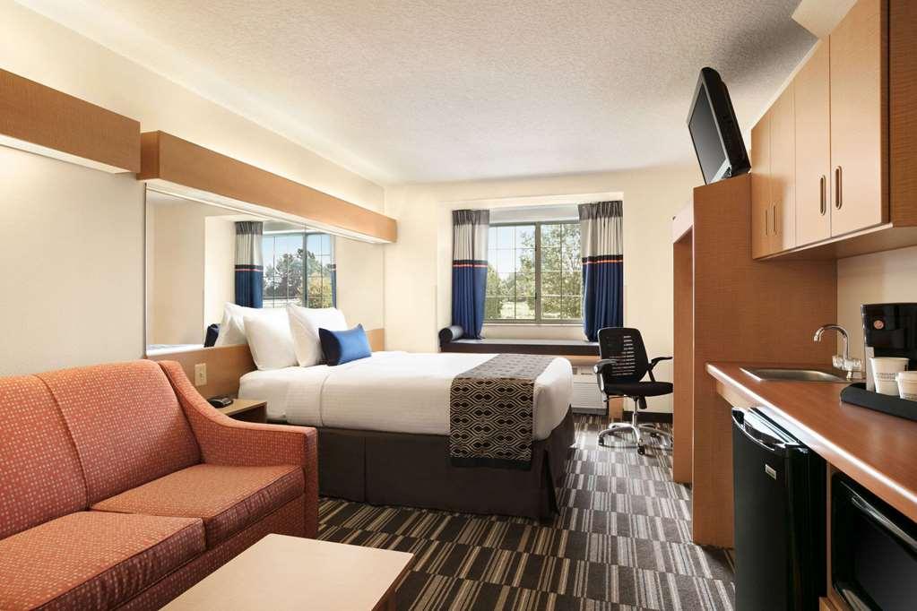 Microtel Inn & Suites By Wyndham Culpeper Habitación foto